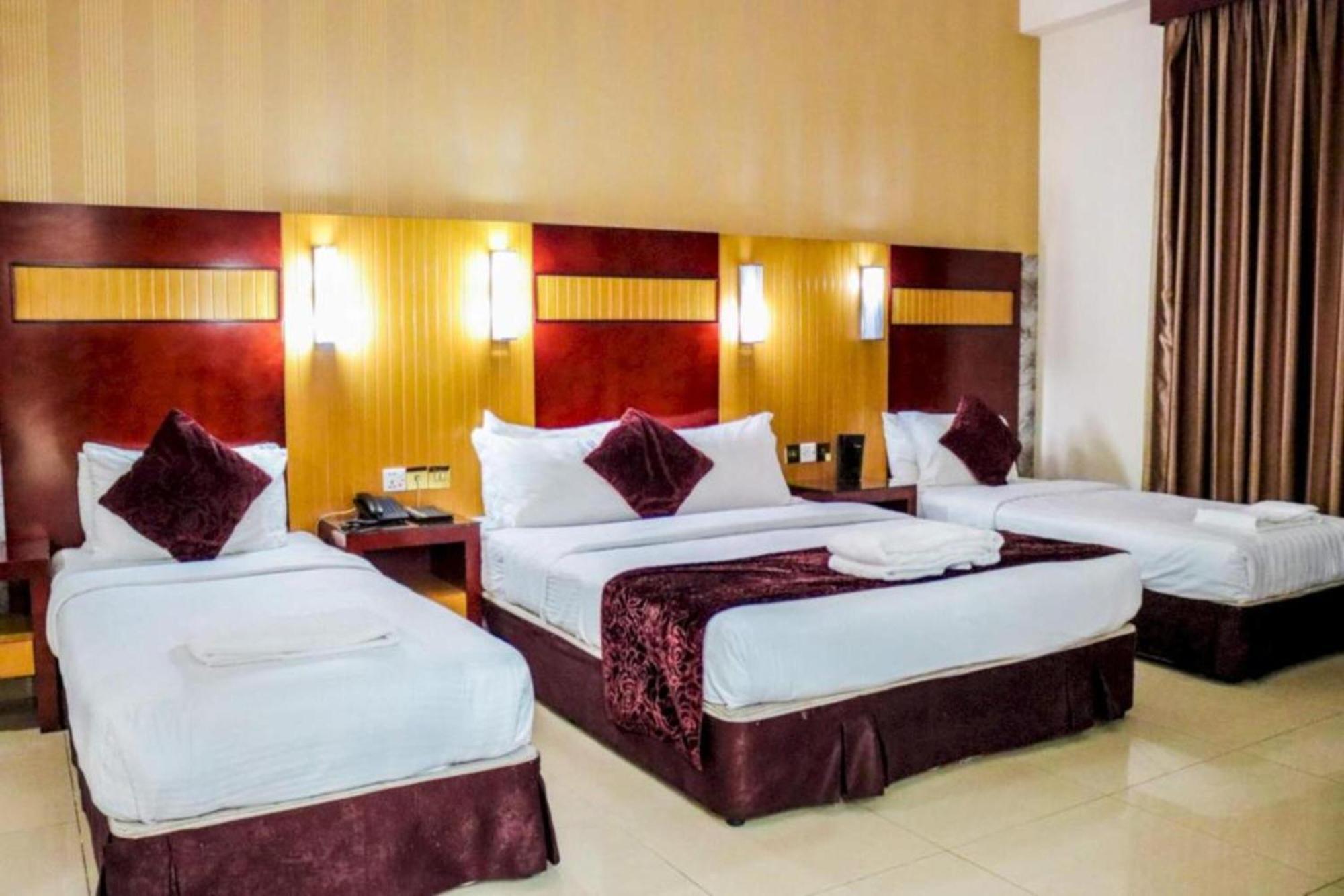 Palette Phoenix Hotel Dubai Exterior foto